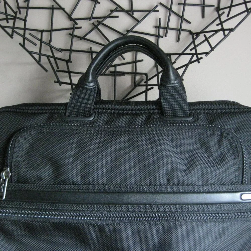 TUMI Alpha Slim Laptop Tablet Briefcase Shoulder Bag Case